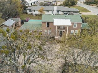 120 Oakridge Dr, Weatherford, TX 76086