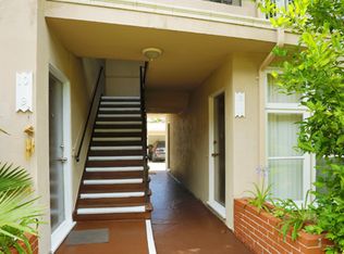 830 S Fairfax Ave APT 15, Los Angeles, CA 90036