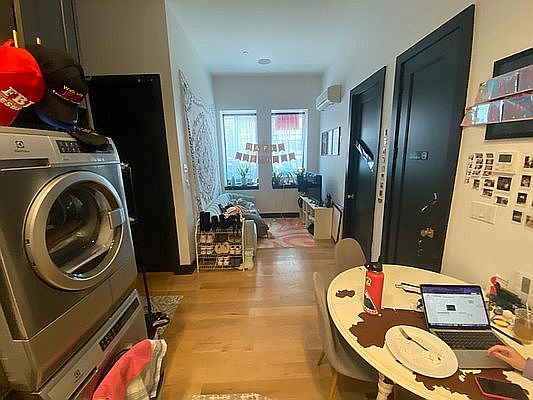1st image of 146 16th St #1