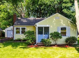 33 Howard Ave, Middletown, CT 06457