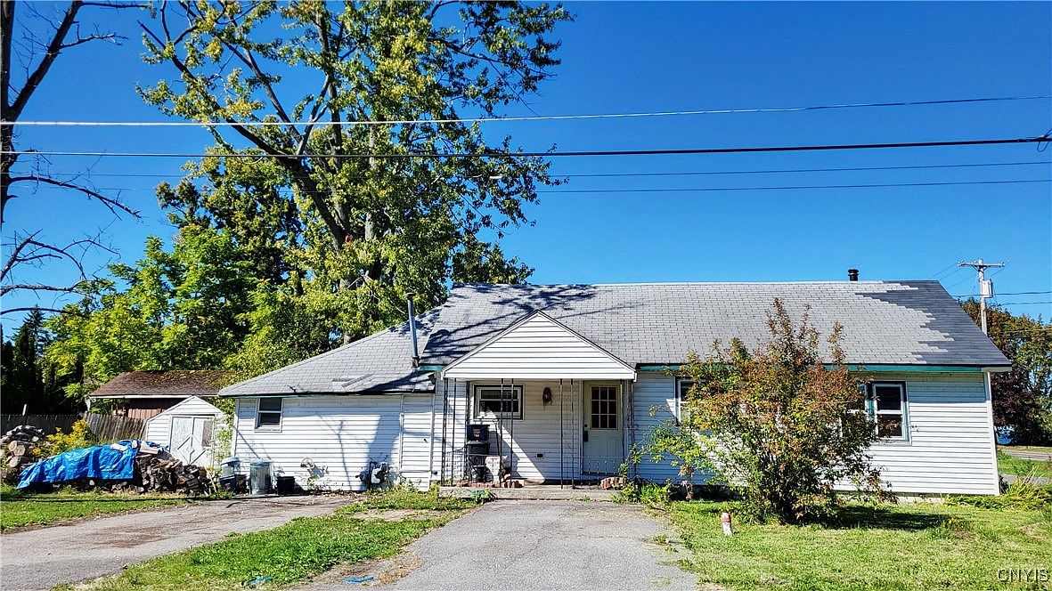 7438 Lakeshore Rd, Cicero, NY 13039 | Zillow