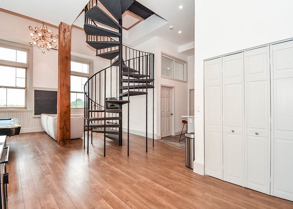 54 Forest St Medford MA Zillow