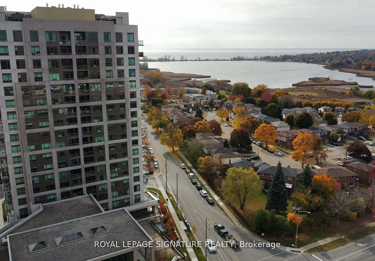 3 bed, $2,950 — Photo 1