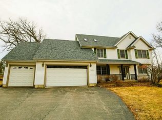 22223 W Spruce Dr, Antioch, IL 60002