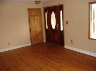 5681 Fullview Heights Dr, Athens, OH 45701