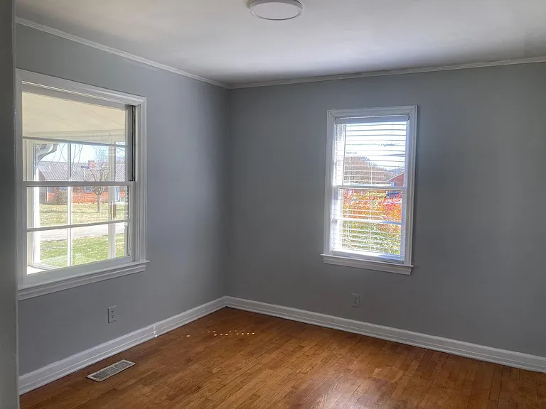 517 Lee Dr — Photo 16