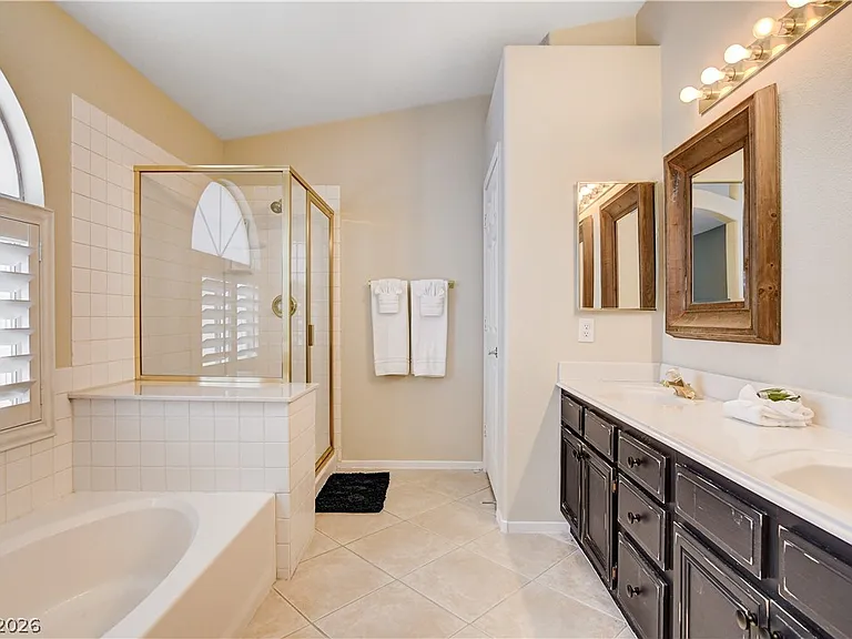 2521 Citrus Garden Cir — Photo 12