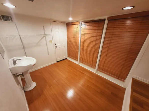 411 E 6th St, Austin, TX 78701