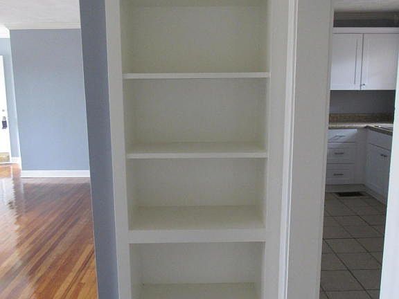 4th image of 301 McCarley Ave