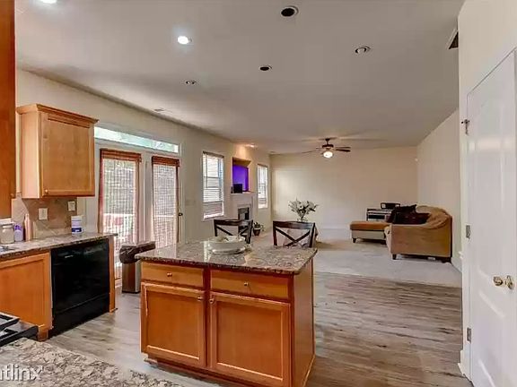 5th image of 1920 Patterson Mill Ct