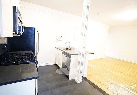2nd image of 719 8th Ave APT 1A