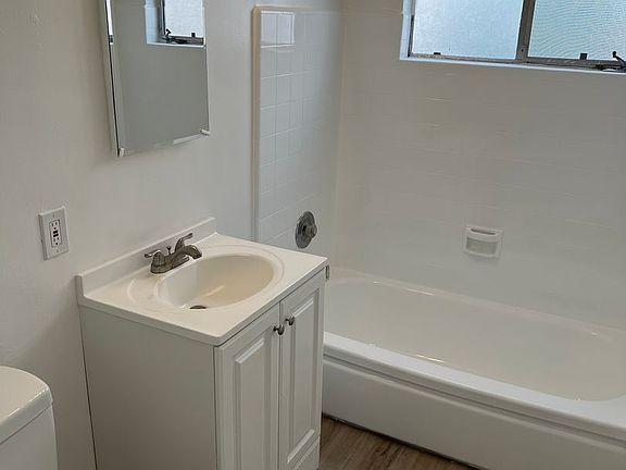 5th image of 3111 Colorado Ave #7A