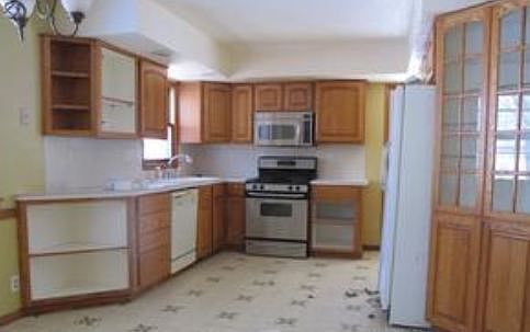 2nd image of 1597 13th Ave