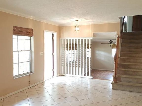 5th image of 4108 N Meredith Dr
