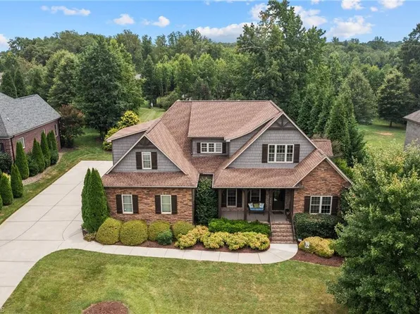 1470 Bethan Dr, Summerfield, NC 27358