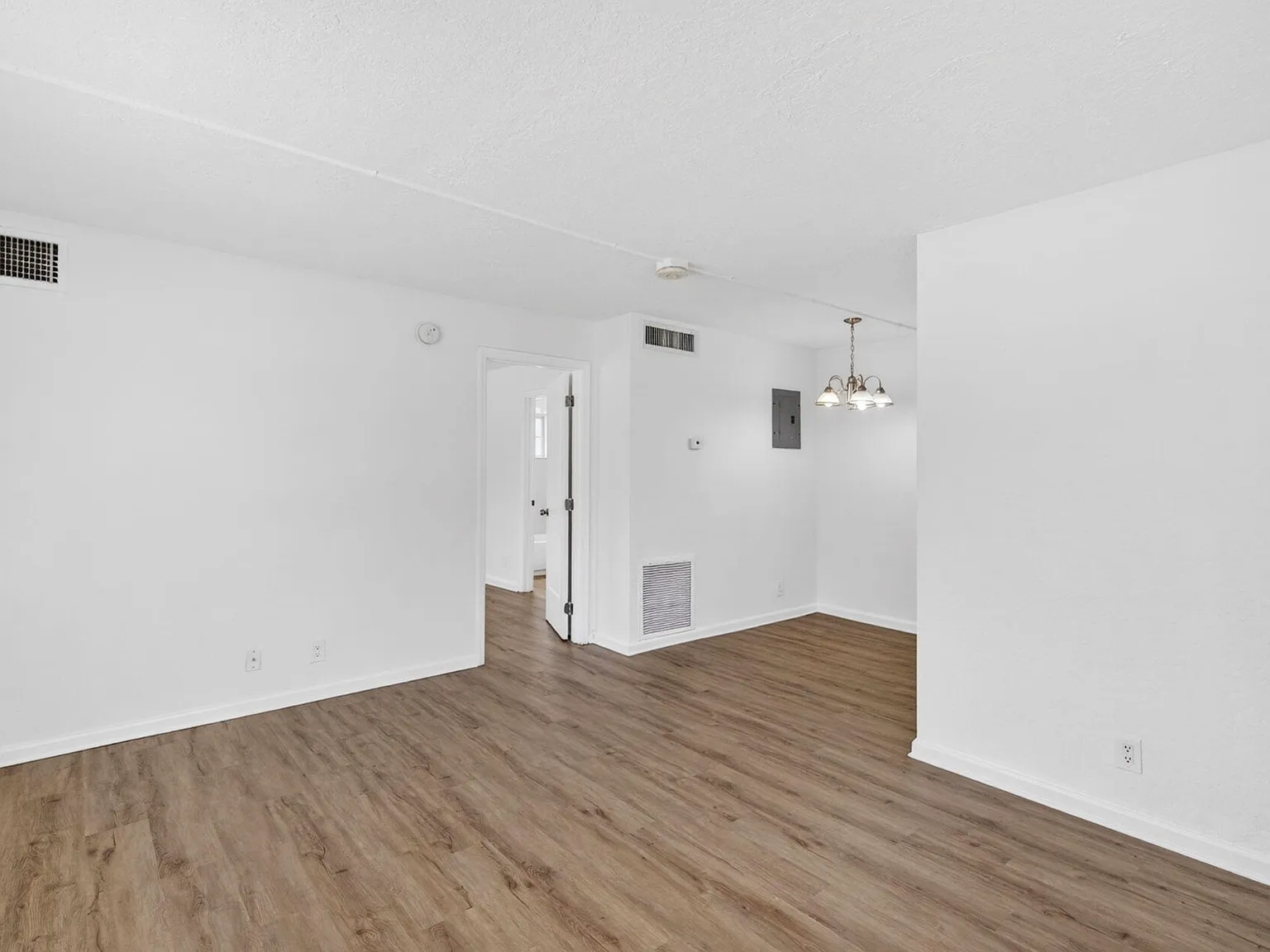 1 bed, $1,650 — Photo 2
