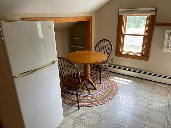 4th image of 45 Elm St