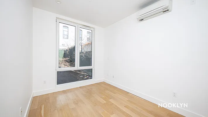 Rented by Nooklyn NYC LLC | media 6