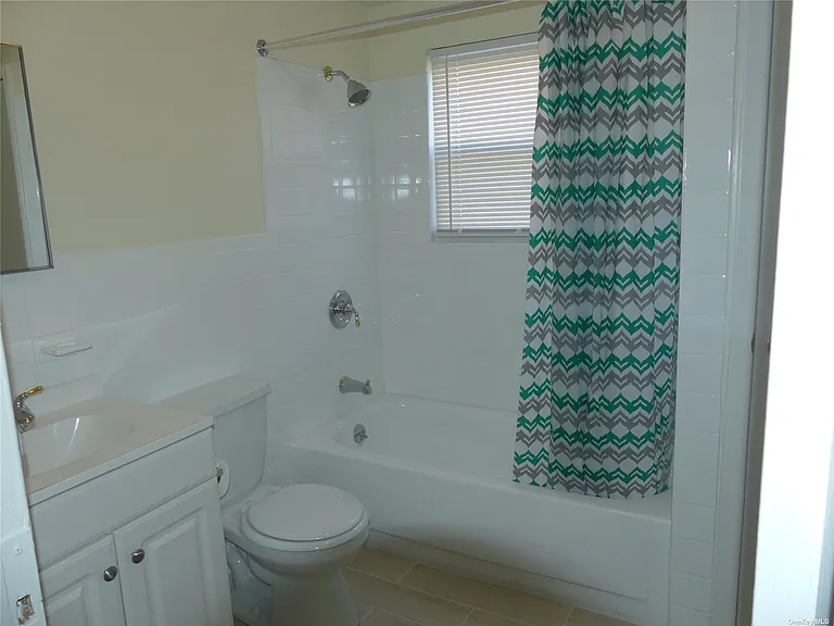 39 Altmar Ave — Photo 11