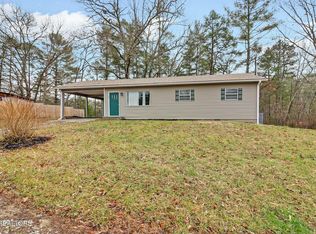 259 Snow Hill Rd, Oakdale, TN 37829