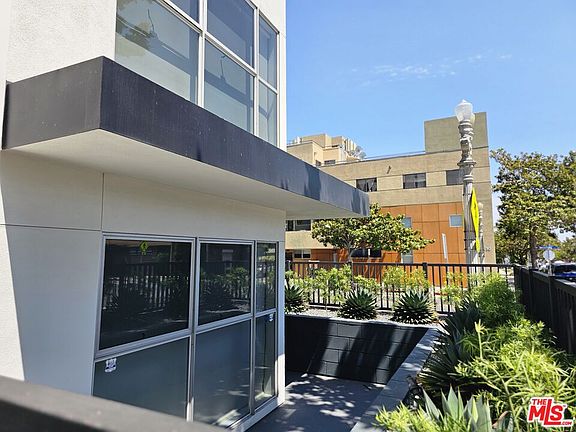 2nd image of 1617 Broadway #1617B