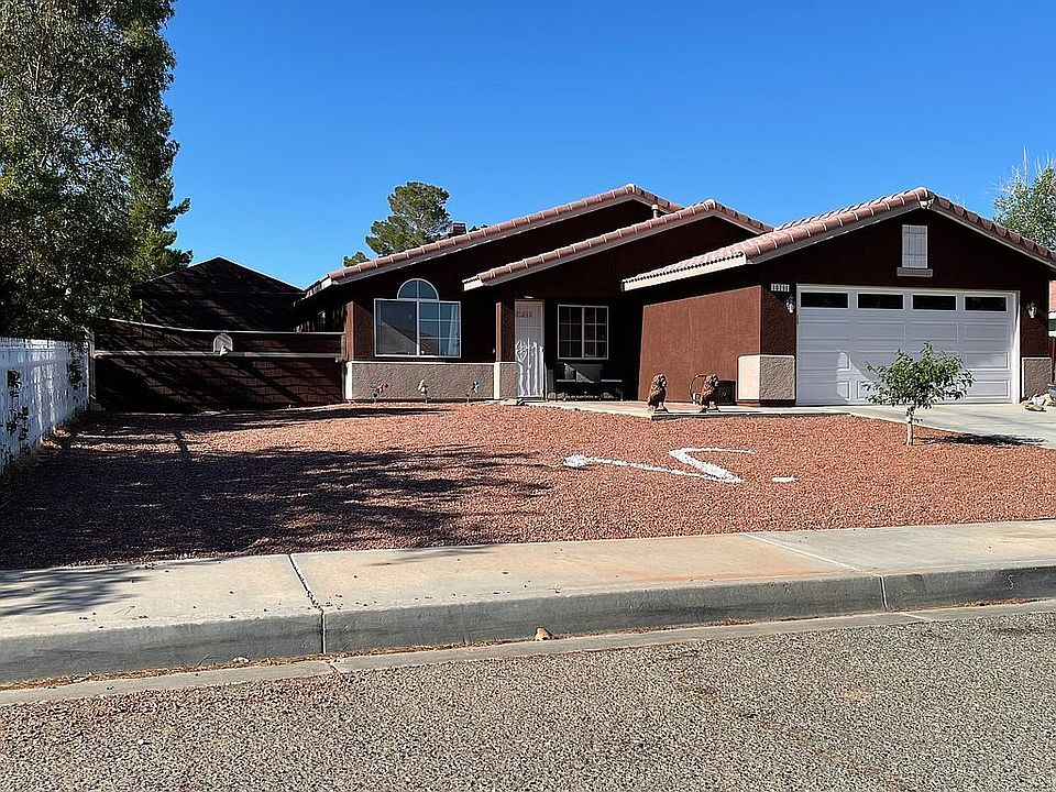 2nd image of 10791 Begonia St
