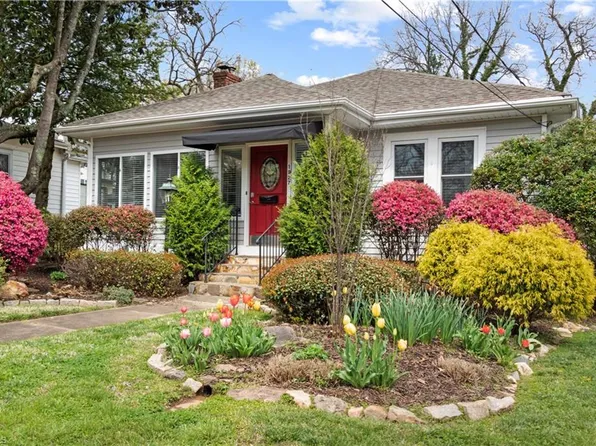 1927 Brantley St, Winston Salem, NC 27103