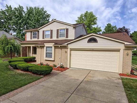 Carefree vinyl siding and dimensional shingles