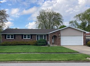 725 Richmond Dr, Bourbonnais, IL 60914