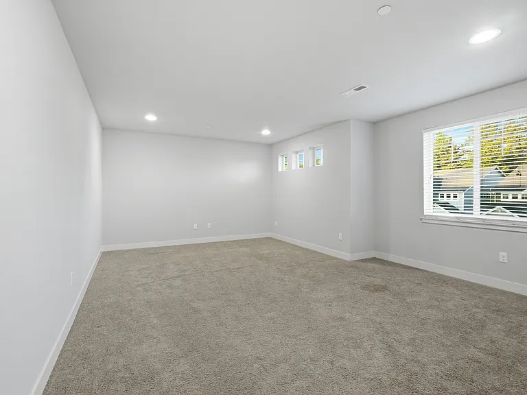 8107 206th Ave E — Photo 17