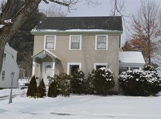 32 Wooster St, Gloversville, NY 12078