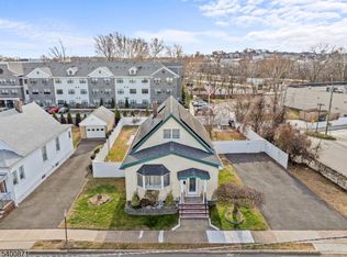 7-02 Lake St, Fair Lawn, NJ 07410