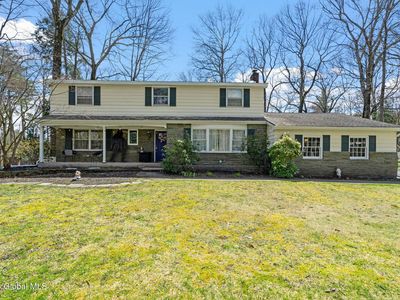 2 Hemlock Drive, Clifton Park, NY, 12065