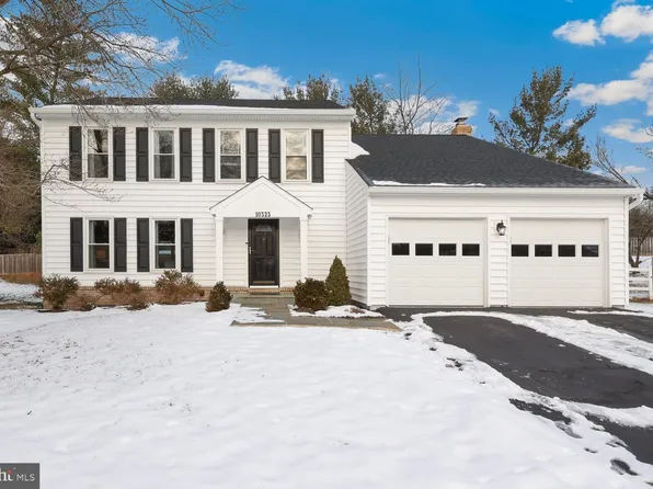 10323 Yorktown Ct, Great Falls, VA 22066