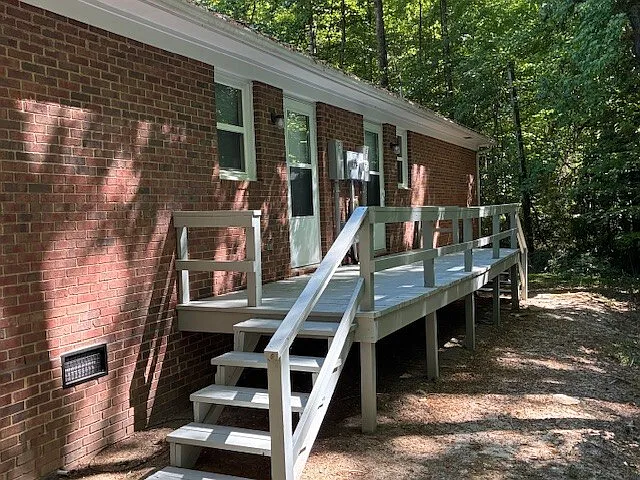 858 Breeze Hill Rd #F — Photo 6