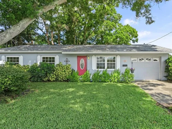 401 59th Ln S, Saint Petersburg, FL 33707
