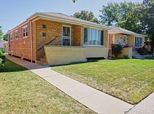 5755 S Mayfield Ave, Chicago, IL 60638