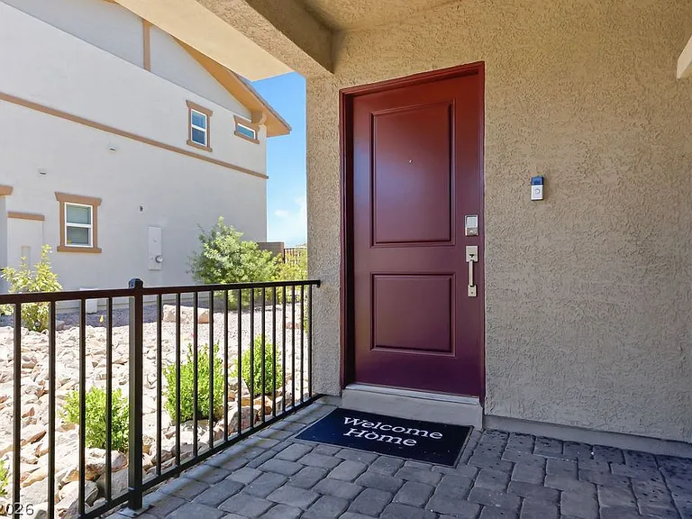 913 Cadence View Way — Photo 9