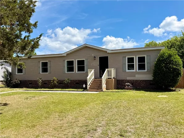1256 Swallow Dr, Virginia Beach, VA 23453