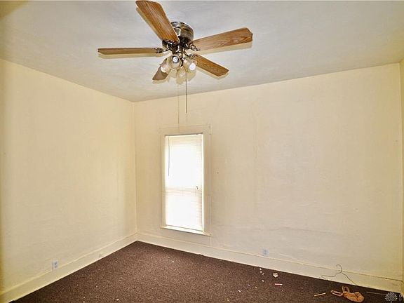 4th image of 315 E Washington St
