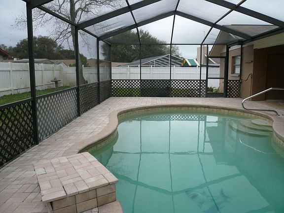 3rd image of 7612 Lakeside Woodlands Dr