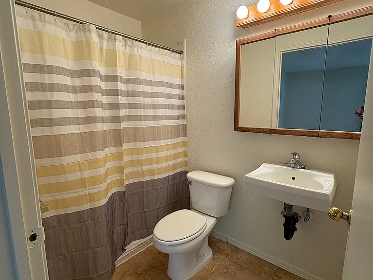 2403 Sunny Slope Dr #4 — Photo 10