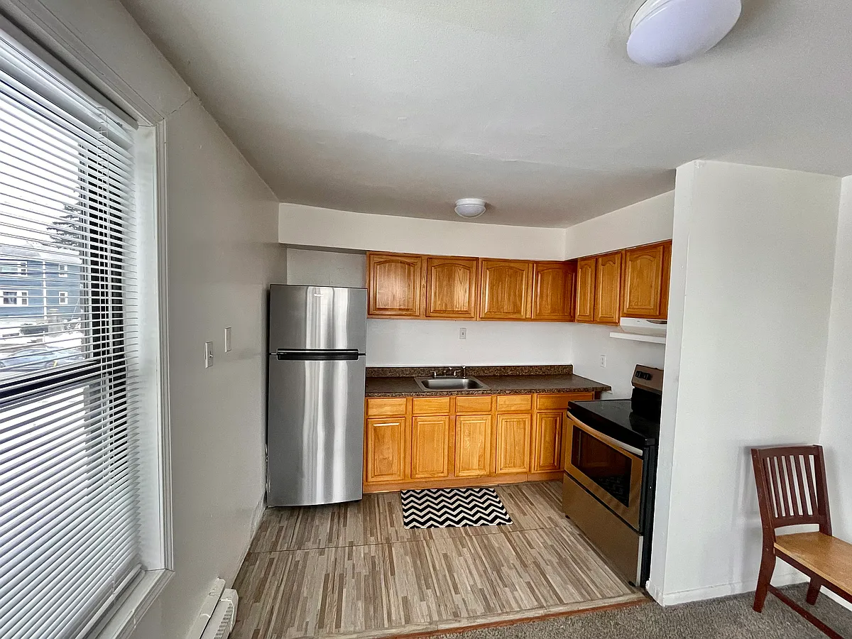 Building Photo - 185 Palisade Ave #14