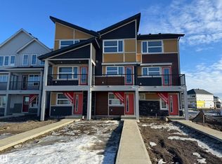 17233 4th St NW, Edmonton, AB T6T2V4