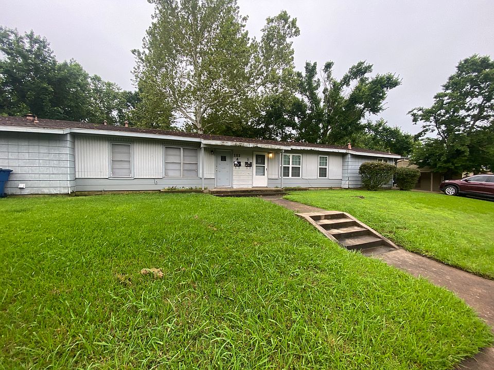 1st image of 111 Vandenburg Dr #A
