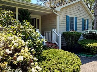 18 Beaver Lane W, Westhampton, NY 11977