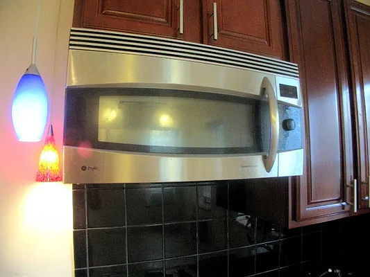 Rented by DSA Realty | media 34