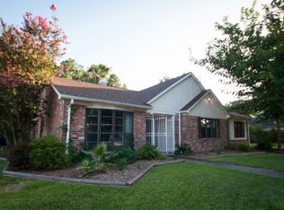 12703 Club Ln, Houston, TX 77099