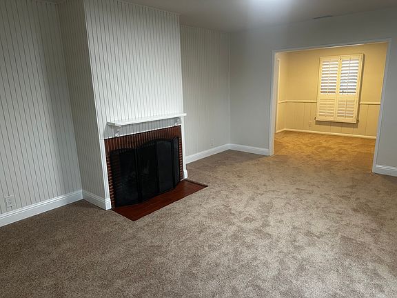 2nd image of 605 S Old Ranch Rd