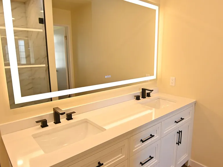 347 W Rincon Ave #E — Photo 23